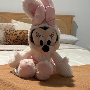Easter Minnie Mouse plush 2024